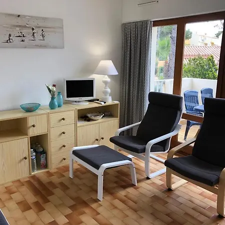 Two-bedroom In Residencewith Swimming Pool 178 Apartmán